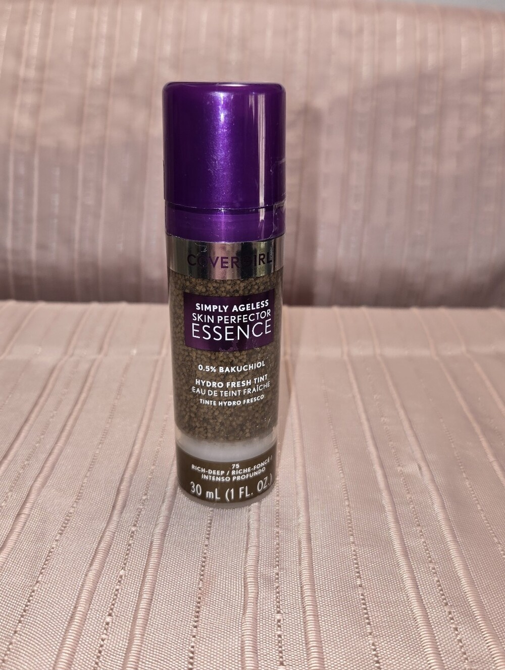 COVERGIRL Simply Ageless Skin Perfector Essence –RICH/DEEP